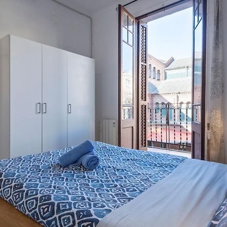 Apartamento Sant Gervasi Barcelona Exterior photo