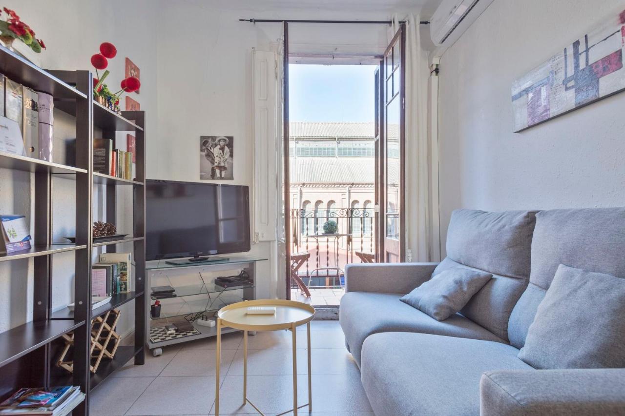 Apartamento Sant Gervasi Barcelona Exterior photo